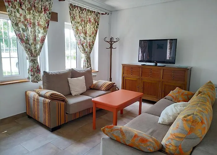 La Cayonesa. Casa Completa. *